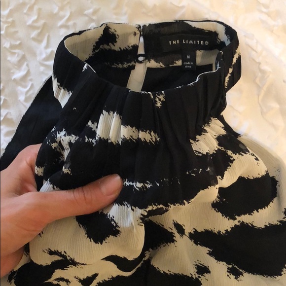 Top - Picture 2 of 6